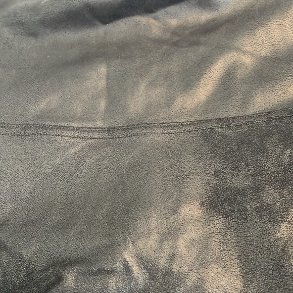 SPANX Faux Leather Legging - Black- Size large - Picture 2 of 7